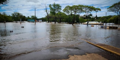 El ro Uruguay volvi a bajar su nivel en los tres departamentos afectados por las inundaciones y hay 3493 personas desplazadas