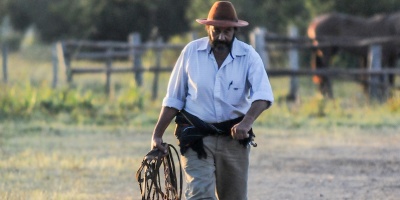 Trabajadores rurales se suman a la recolecci�n de firmas para plebiscitar la reforma jubilatoria