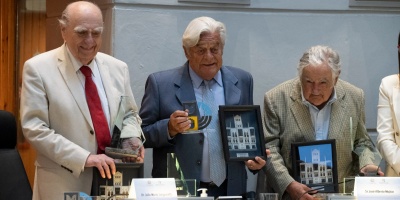 La Junta Departamental de Montevideo homenaje� a  los ex Presidentes Sanguinetti, Lacalle y Mujica.