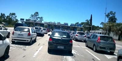 Los extranjeros van a tener que pagar los peajes como todos los uruguayos