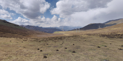 Aumentan a cerca de 145 los muertos por el terremoto en el noroeste de China