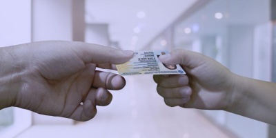 Las oficinas p�blicas no podr�n exigir partida de nacimiento si piden la c�dula de identidad