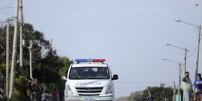 Cinco narcotraficantes detenidos tras recibir 400 kilos de coca�na desde una avioneta en un campo en R�o Negro