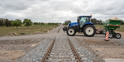 El ferrocarril central estar� operativo entre abril y mayo seg�n afirm� el ministro de Transporte y Obras P�blicas  