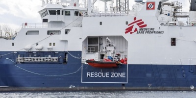 MSF rescata a 68 migrantes, entre ellos una embarazada y cinco ni�os, en el mar Mediterr�neo