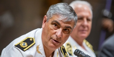 La polic�a redoblar� esfuerzos para capturar al asesino del polic�a Alexis Meireles, 36 a�os,  durante un operativo en el Marconi