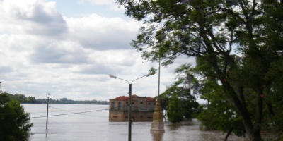 Hay 103 desplazados en el litoral y baj� nivel del R�o Uruguay