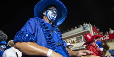 C1080 gana el Desfile de Llamadas