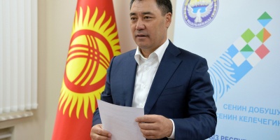 El presidente de Kirguistn pide a EEUU no interferir en asuntos internos