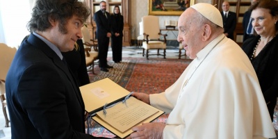 El presidente argentino Milei mantuvo una reuni�n con el Papa Francisco