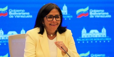 La vicepresidenta de Venezuela dijo que Lacalle Pou �tiene cara de lacayo, se dobla y mueve la cola cuando sus amos del norte le dan �rdenes� 