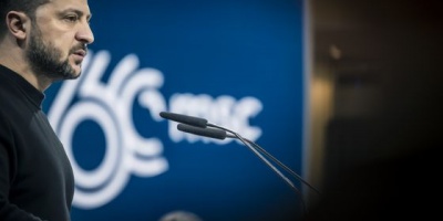 Zelenski pide m�s apoyo e invita a Trump al frente de guerra con Rusia