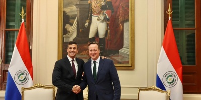 Cameron realiza la primera visita de un ministro de Exteriores brit�nico a Paraguay en 160 a�os