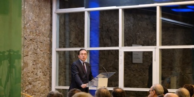 Albares dice que Putin no quiere retirarse y defiende ayudar a Ucrania "tanto como sea necesario"