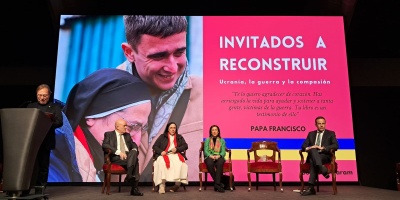 Robles rechaza el env�o de tropas a Ucrania insinuado por Macron: "Ser�a una escalada en el conflicto"