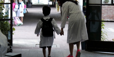 M�s de 315 mil ni�os comenzaron las clases este lunes en todo el pa�s