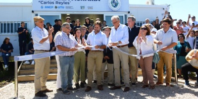 El presidente Luis Lacalle Pou concurri�  a la inauguraci�n de la 35ta. Escuela Agraria de UTU, ubicada en la localidad de Carlos Reyles en Durazno