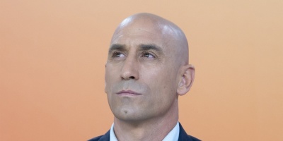 La Fiscal�a pide 2 a�os y 6 meses de c�rcel para Rubiales por el beso y las presuntas coacciones a Jenni Hermoso