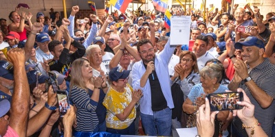 Antonio Ecarri se desmarca de la "improvisacin" opositora y reivindica un "cambio seguro" en Venezuela