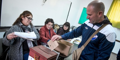 Delgado con ventaja, Orsi por tres puntos y Silva empata con Ojeda, en las preferencias seg�n Opci�n Consultores