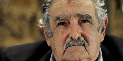 Jos� Mujica anunci� que padece un "tumor en el es�fago"