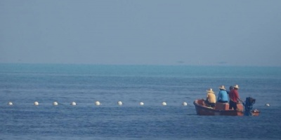 Filipinas alerta de la "agresividad" de los guardacostas chinos y describe actos "sin precedentes"