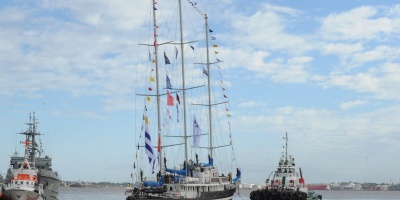 Zarp� el buque escuela Capit�n Miranda con una tripulaci�n de 77 personas que recorrer�n 8 pa�ses y 17 puertos