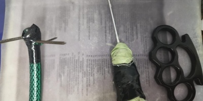 Se registr� una pelea masiva entre unos 30 adolescentes de los que fueron detenidos 9 por la polic�a 