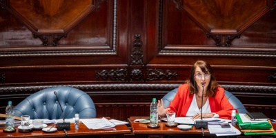 Eutanasia: la bancada del Frente Amplio quiere que el proyecto se apruebe a los ponchazos y de car�cter urgente se�al� Asia�n