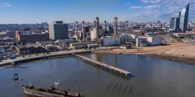 El 20% de la obra del dragado del Puerto de Montevideo est� a cargo de una empresa privada contratada por la administraci�n anterior se�al� Falero