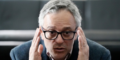 El rector de la Universidad dijo que el curso sobre laicidad donde se invit� al profesor Spektorowski se har� este semestre