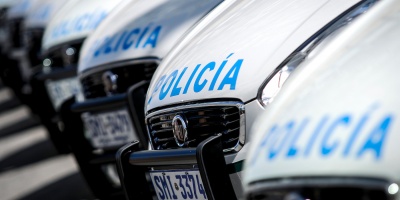 Un hombre intent� incendiar un patrullero frente a la Jefatura de Artigas