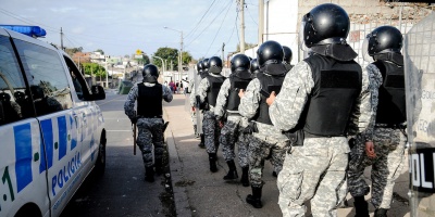 Gustavo Zub�a propone una "polic�a ofensiva" que salga a combatir a la delincuencia