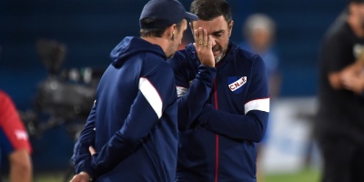 �lvaro "chino" Recoba dej� de ser el t�cnico de Nacional