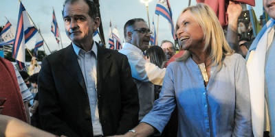 Factum: Coalici�n le gana al Frente Amplio