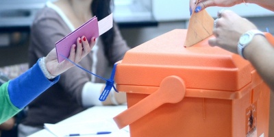 Bancos y promotores del plebiscito chocan ante eventual aprobaci�n de cambios en la seguridad social