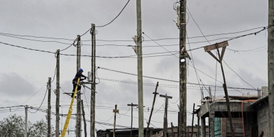 UTE: Se inauguraron obras de regularizaci�n en el barrio San Miguel 