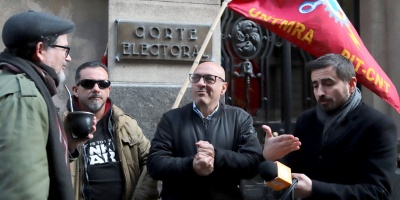 Un grupo de trabajadores que firmaron para habilitar el plebiscito contra la reforma de la seguridad social presentaron un recurso ante la Corte Electoral