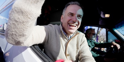 "Aunque no son flores con lo que nos tiramos, no nos olvidamos que hay una persona atr�s", dijo Orsi sobre los precandidatos