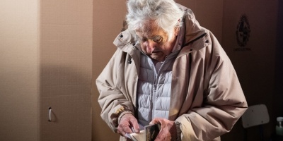 El expresidente Mujica, est� de acuerdo con que una eventual f�rmula presidencial refleje el resultado acopiado en las urnas