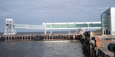 Trabajan para completar a principios del a�o pr�ximo las obras en el puerto de ultramar de Colonia