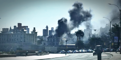 No hubo que lamentar lesionados tras un aparatoso incendio ocurrido en el edificio sede del Mercosur, ex Parque Hotel