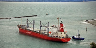 Un helic�ptero de la Fuerza A�rea Uruguaya traslad� a un tripulante de un buque coreano desde Piri�polis hasta el Hospital Policial