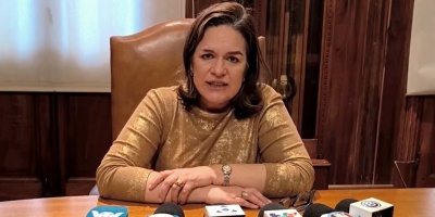 La nueva intendente de Artigas, Elita Volpi, anunci� que se cancelaron las horas extras en la comuna.