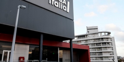 Robaron en el Shopping Plaza Italia