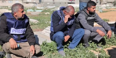 Al Yazira denuncia la muerte de dos de sus trabajadores en la Franja de Gaza