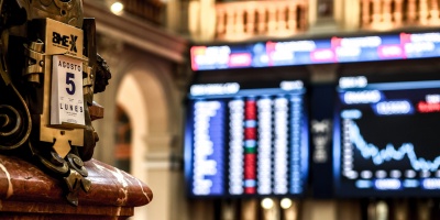 Se desploman en bolsa las acciones de las principales compa��as tur�sticas espa�olas al cierre de este 'lunes negro'