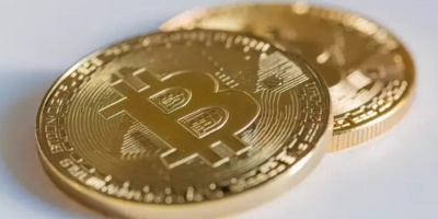 El bitcoin cae m�s de un 7% con la inestabilidad mundial en los mercados de fondo