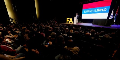 Frente Amplio resolvi� libertad de acci�n para sus fuerzas pol�ticas respecto al plebiscito sobre seguridad social