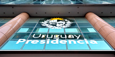 Lacalle Pou firm� el veto al art�culo 72 de la ley de medios que impulsara Cabildo Abierto